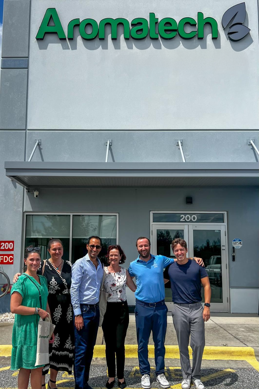 Création Visuel pour le post :French American Business Council Orlando Visit