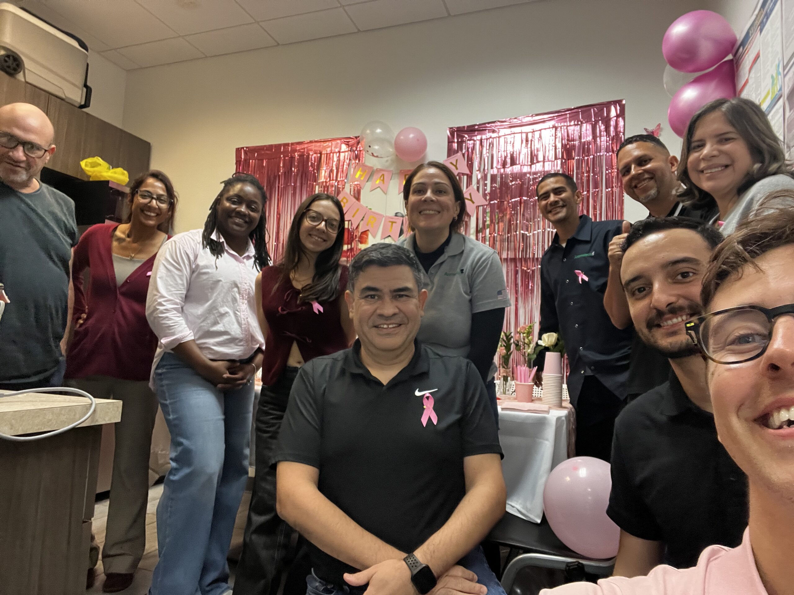 Création Visuel pour le post :Pink October at Aromatech US
